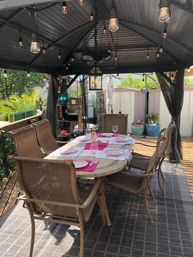 Camping Mobile Home, Le Dattier, Frejus, South Of France *