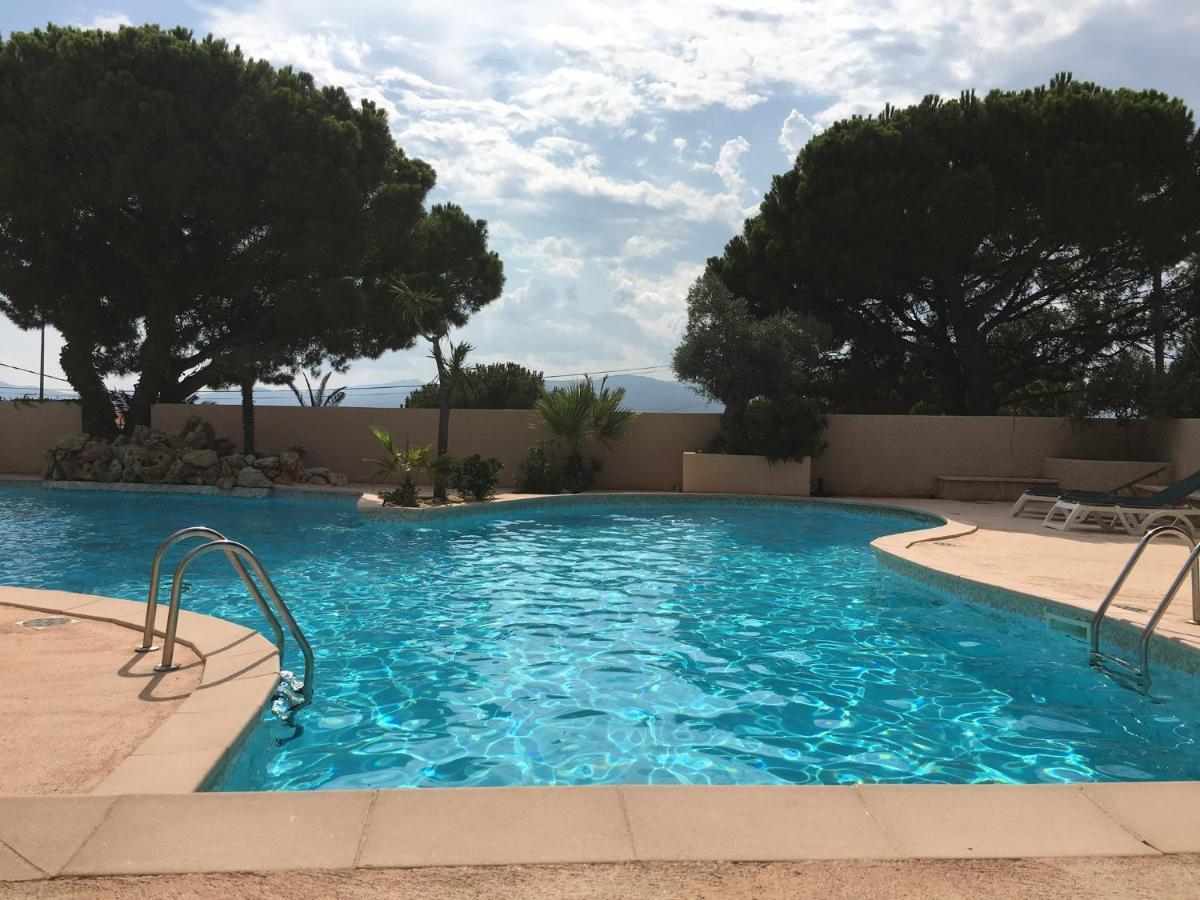 Camping Mobile Home, Le Dattier, Frejus, South Of France *
