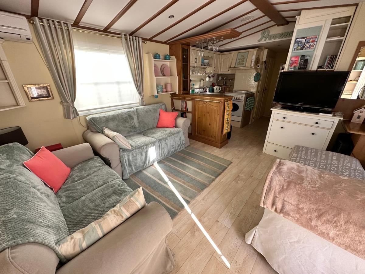 Mobile Home, Le Dattier, Frejus, South Of France