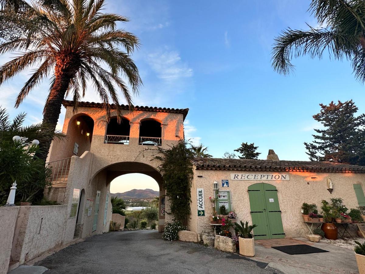 Mobile Home, Le Dattier, Frejus, South Of France Camping Fréjus