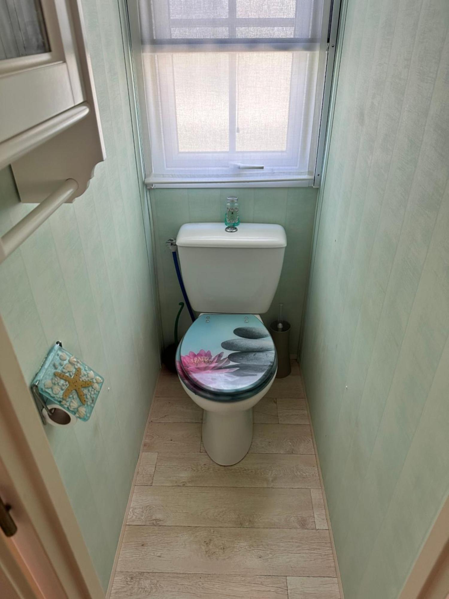 Mobile Home, Le Dattier, Frejus, South Of France Camping